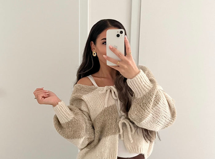 Gestreifter Strick-Cardigan – Beige