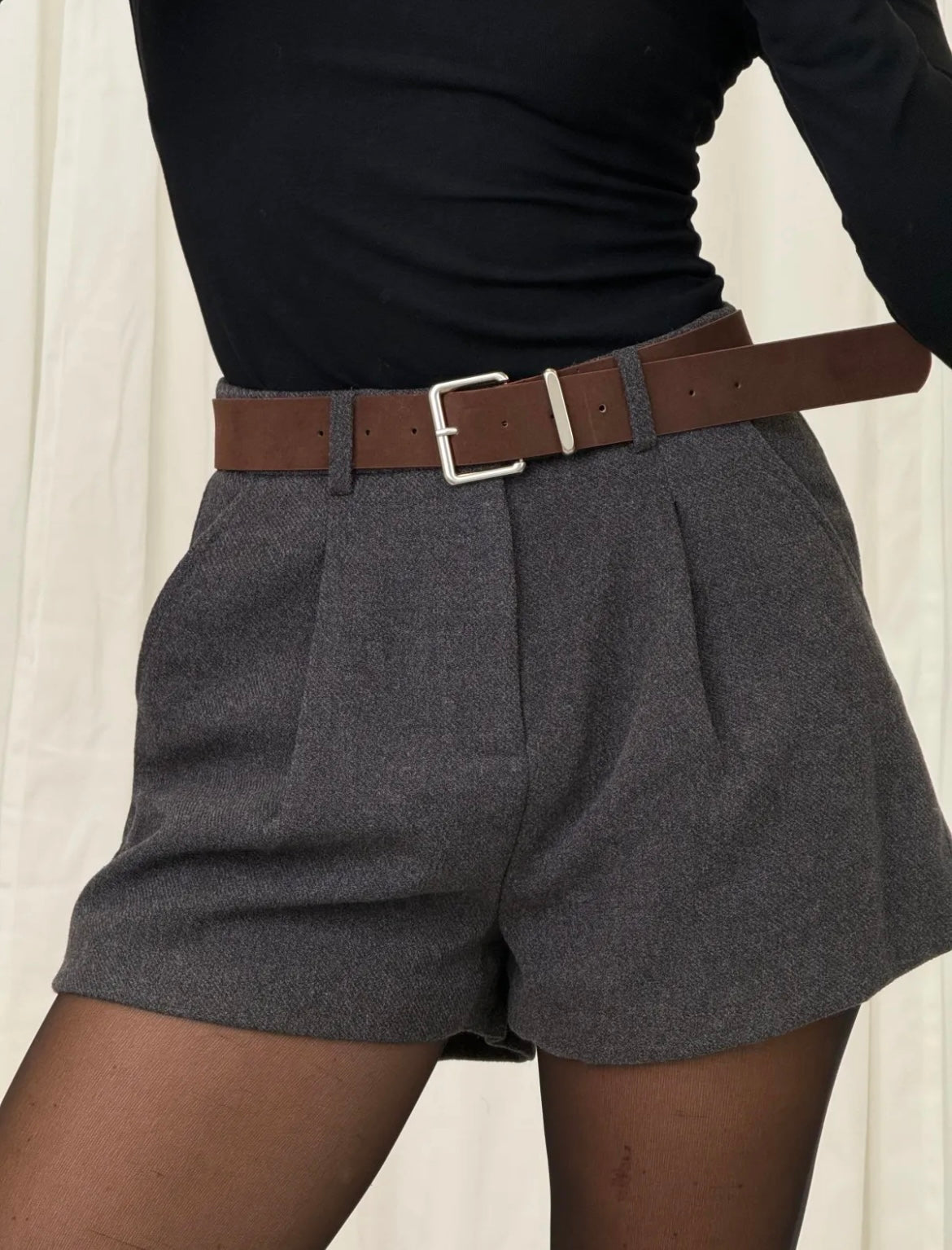 Elegante High Waist Shorts mit Bundfalten | Verschiedene Farben