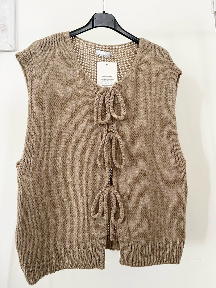 Strickweste mit Schleifen | Beige