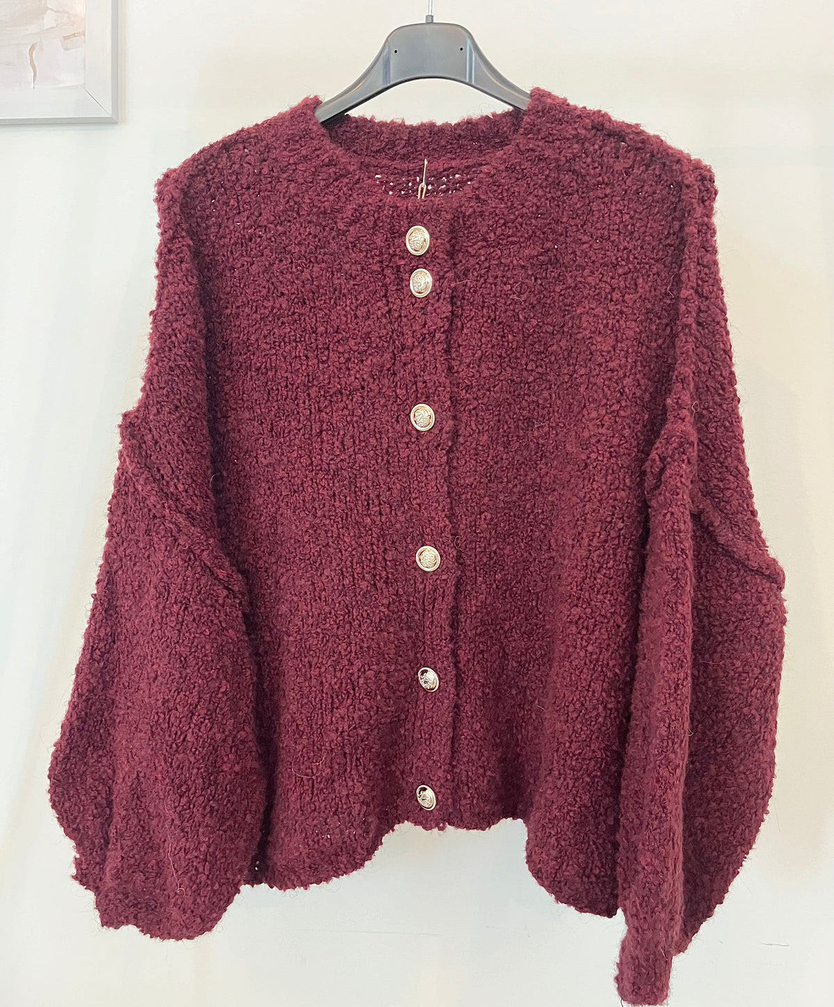 Kuschelige Oversize Strickjacke mit Knöpfen | Weinrot