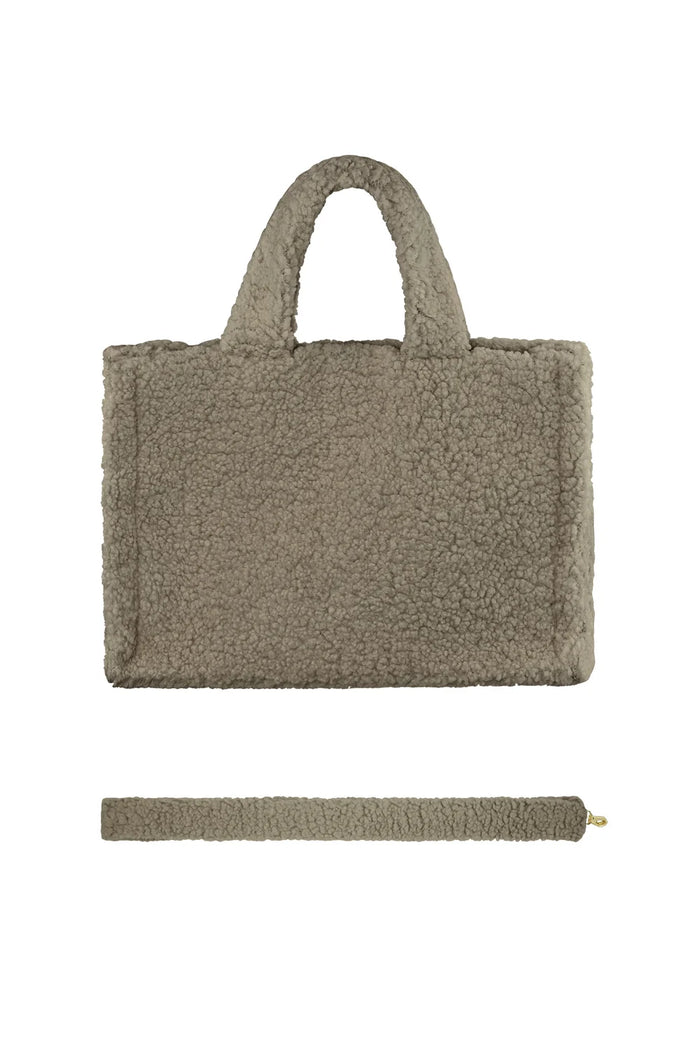 Flauschige Schultertasche mit Henkel & Gurt | Taupe