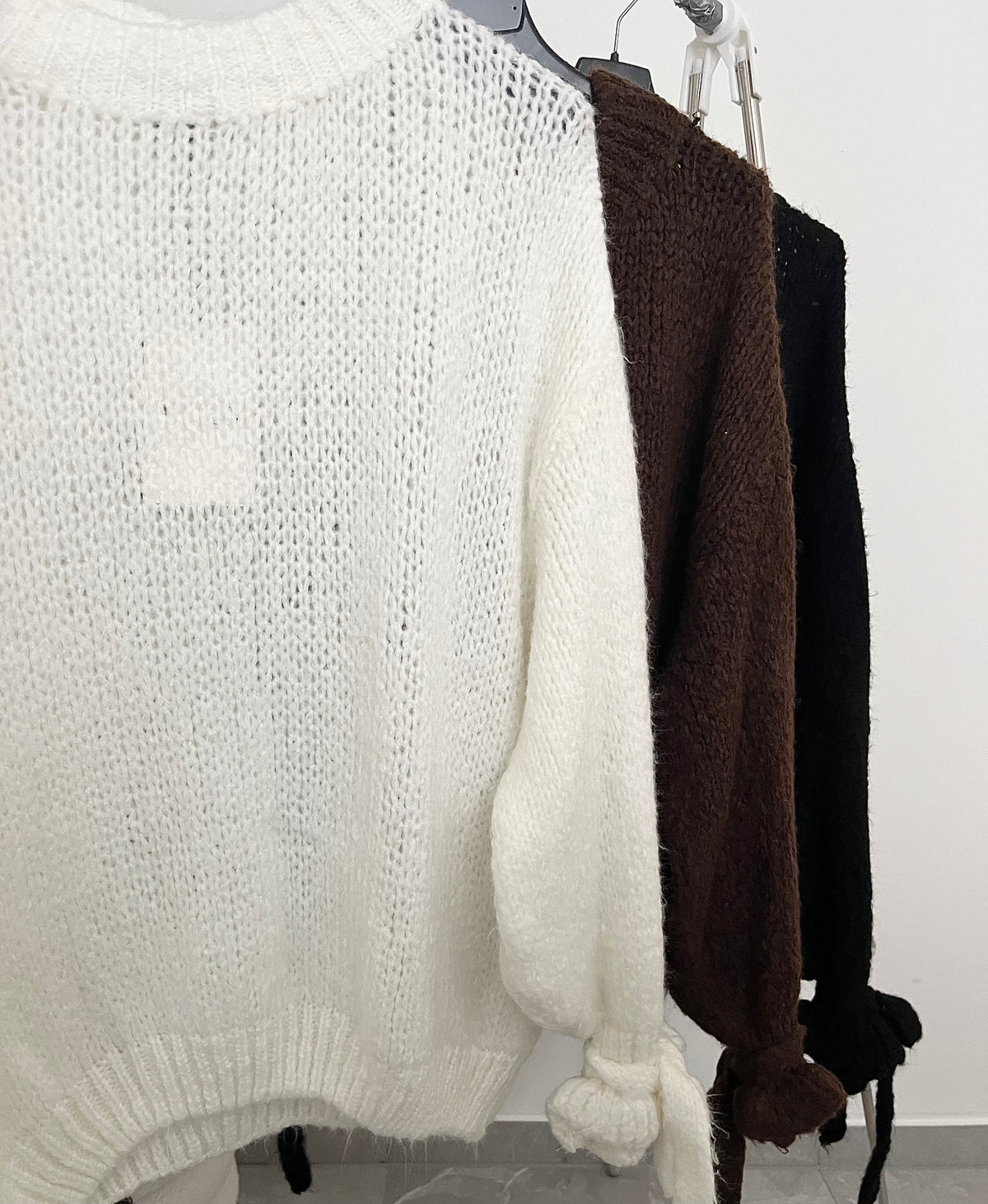 Oversize Pullover mit Schleifenärmeln | Braun