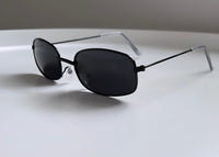 Retro Sonnenbrille in schwarz