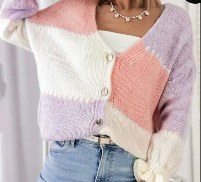 Bunte Strickjacke mit Rüschenärmeln | Peach