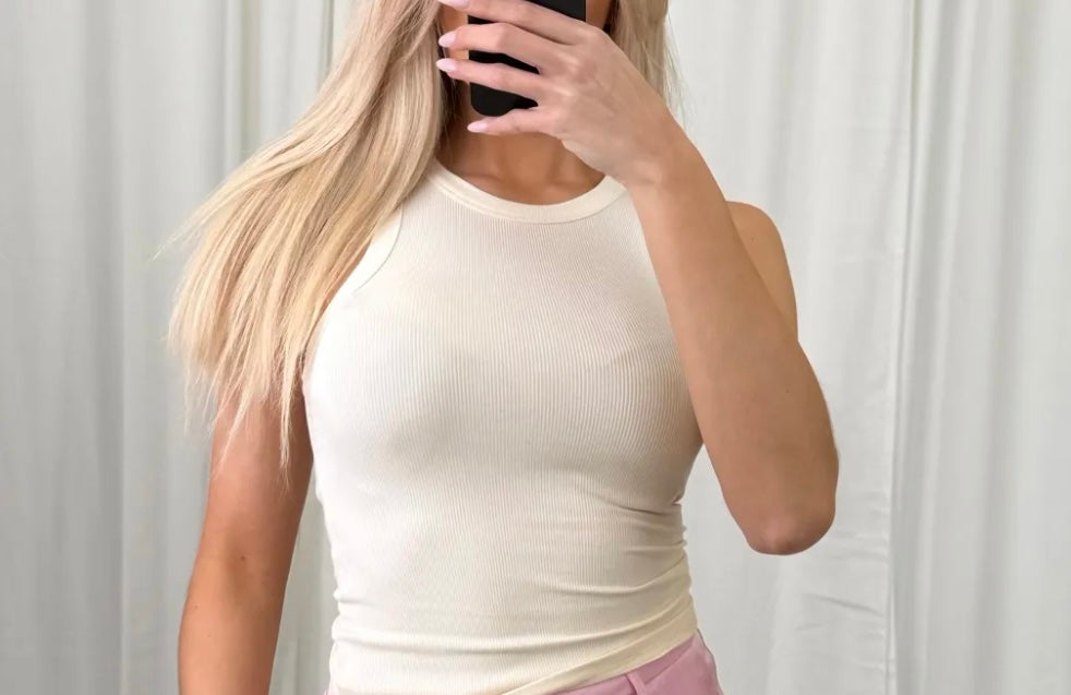 Ribbed Top Damen – Ärmelloses Basic Top | Creme