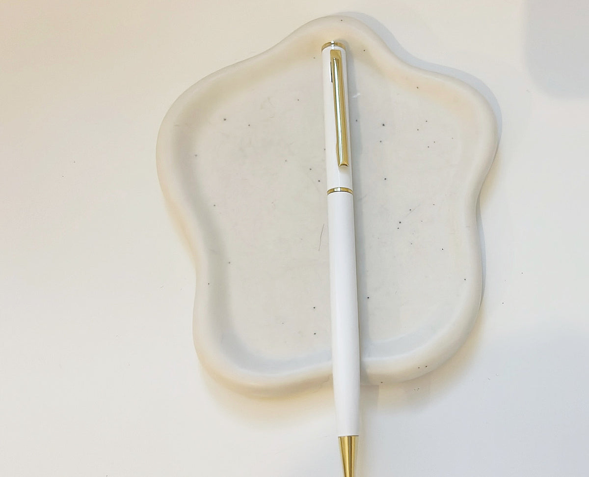 Minimalistischer Kugelschreiber