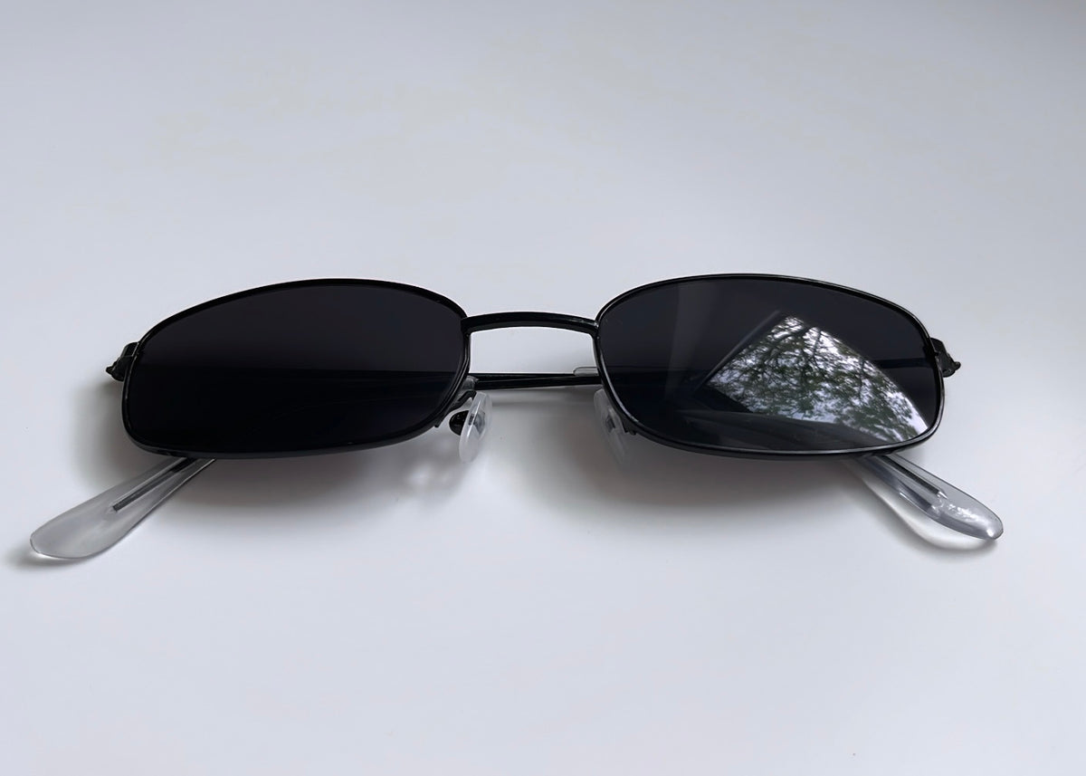 Retro Sonnenbrille in schwarz