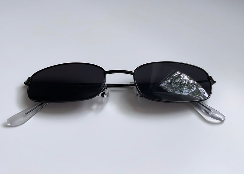 Retro Sonnenbrille in schwarz