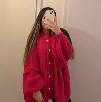 Oversize Cardigan mit goldenen Knöpfen