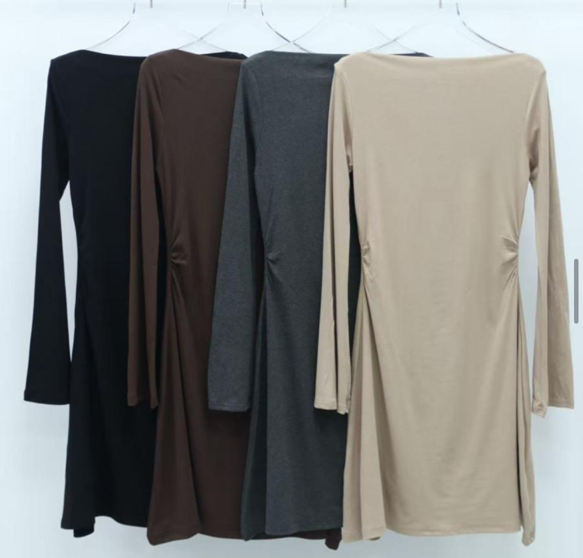 Elegantes Minikleid mit Trompetenärmeln | Braun