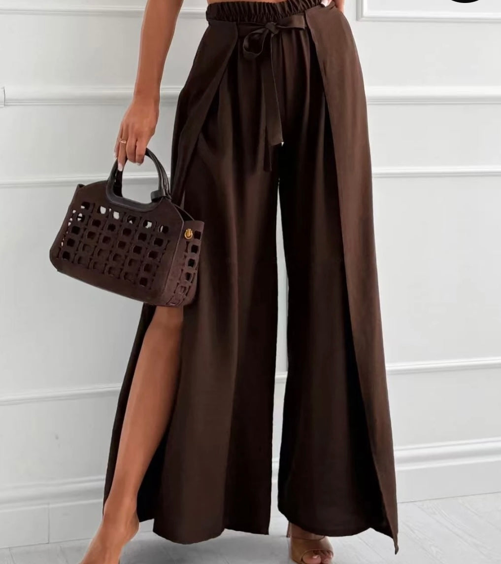 Vorbestellung | Palazzo Hose mit Schlitz – Leinen Viskose Sommerhose mit Bindegürtel | Braun