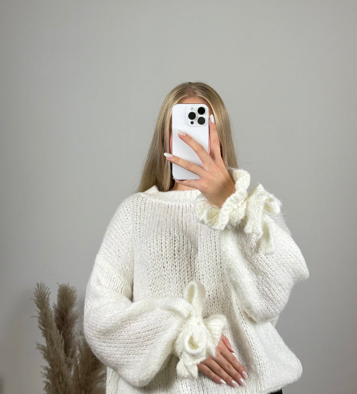Oversize Pullover mit Schleifenärmeln | Cremeweiß