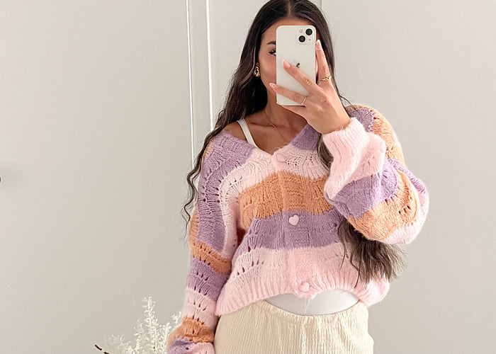 Strick-Cardigan mit Streifenmuster und Herzknöpfen – Rosq