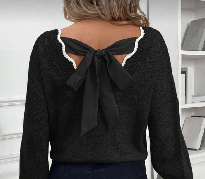 Feinstrickpullover mit Rückenschleife | Schwarz