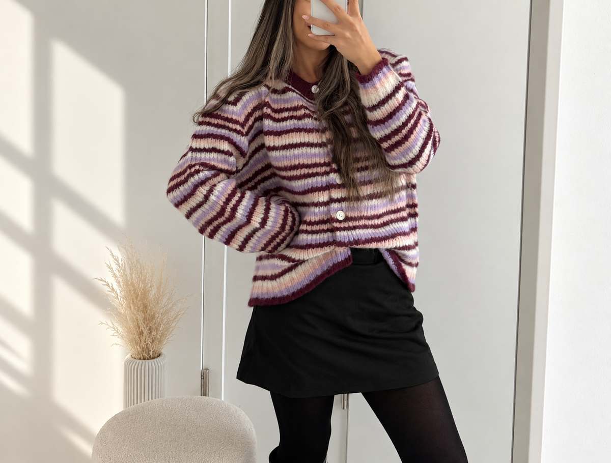 Gestreifte Strickjacke - Lila
