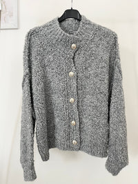 Kuschelige Oversize Strickjacke mit Knöpfen | Grau