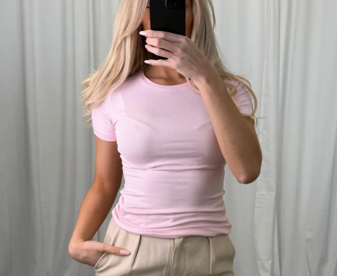 Basic Stretch Shirt – Figurbetontes T-Shirt | Rosa