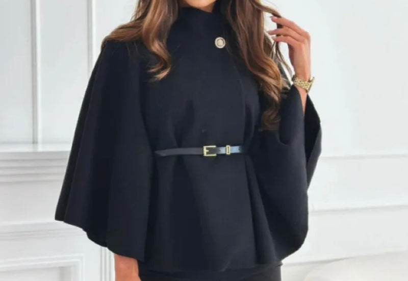 Elegantes Cape mit Gürtel – weiter Mantel mit Stehkragen | Schwarz