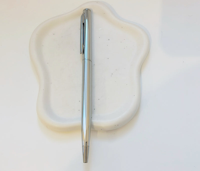 Minimalistischer Kugelschreiber
