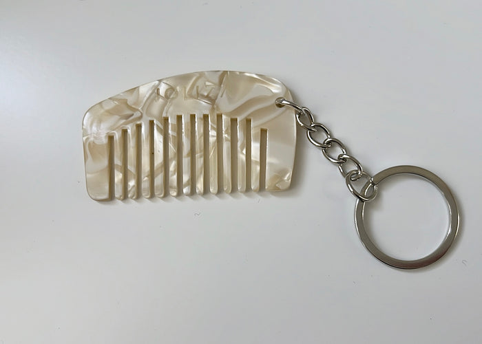 Mini Kammanhänger aus Acetat | Ivory